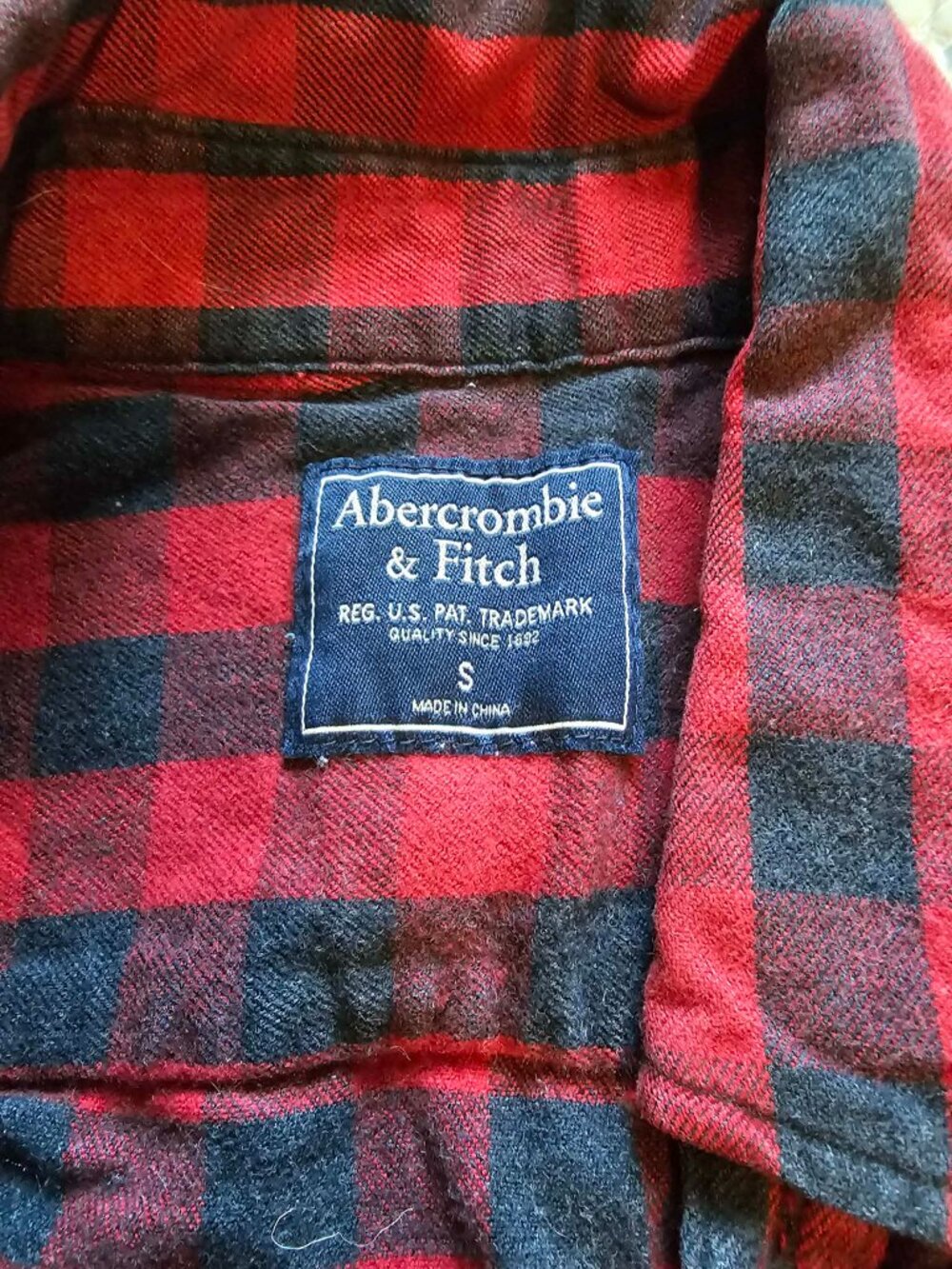 Plaid - Picture 4 of 4